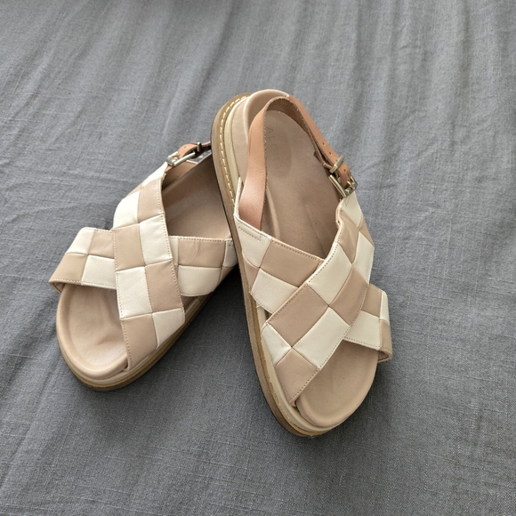 Alohas Checkered Sandals - Picture 3 of 4